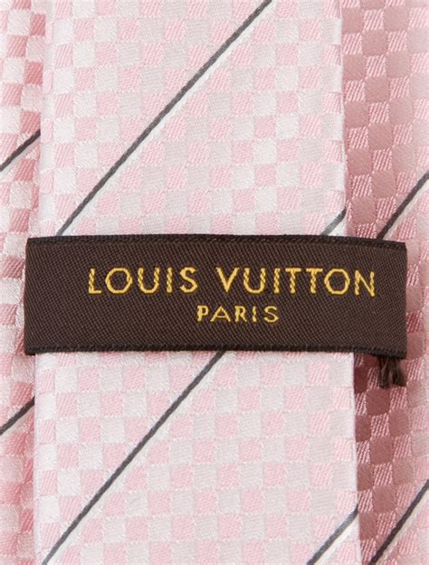 louis vuitton imprint|louis vuitton checkered print.